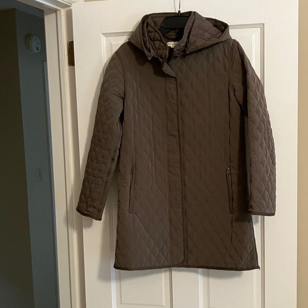 Womens Garnet Hill Taupe Everyday Quilted Hooded coat size 6